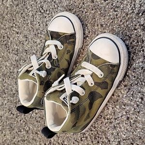 Camo converse